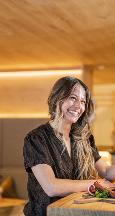 25-02-helmhotel-hw80662