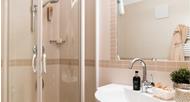 Badezimmer mit Dusche - Komfortzimmer Cosy