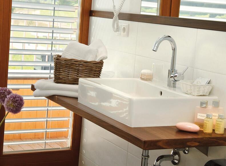 Sink "Superior"-room